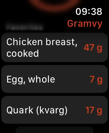 Gramvy favourites on Apple Watch: chicken breast 47 g, egg 7 g, quark 17 g